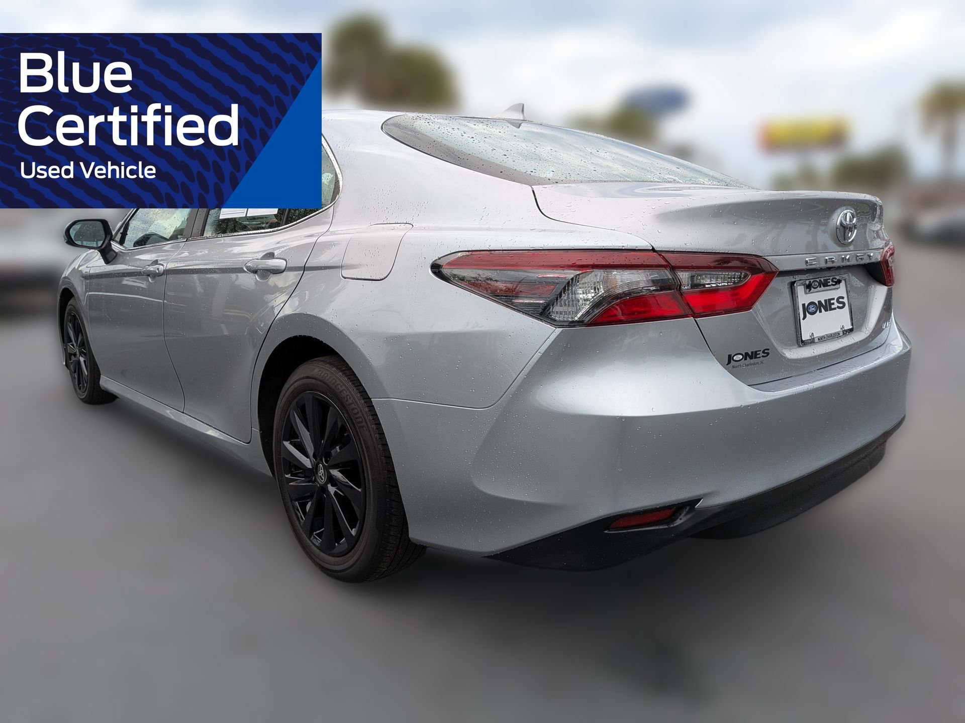 Used 2024 Toyota Camry LE FWD image 8