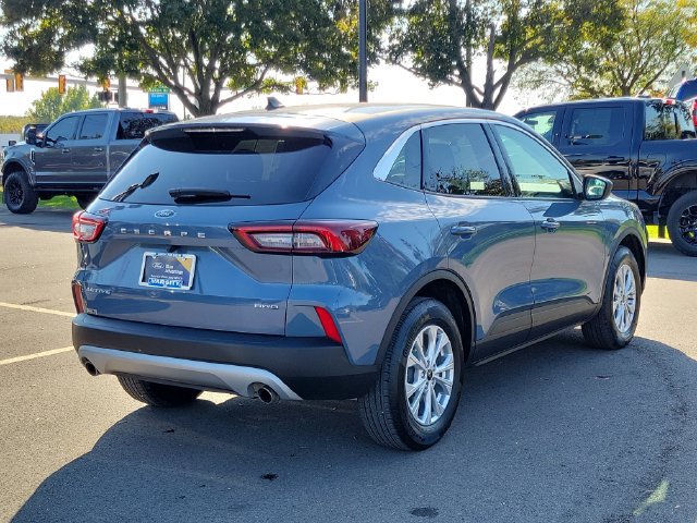 Certified 2023 Ford Escape Active AWD/4WD image 7