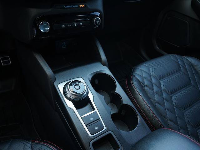 Certified 2023 Ford Escape ST-Line Elite w/ Premium Technology Package AWD/4WD image 17