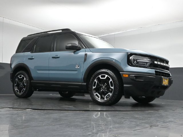 Certified 2021 Ford Bronco Sport Outer Banks AWD/4WD image 36