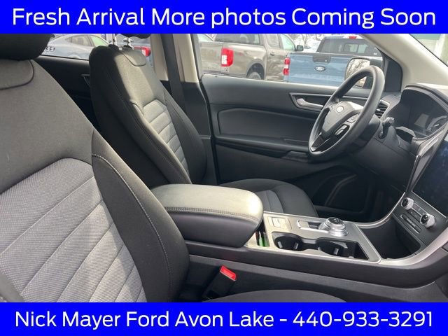 Certified 2024 Ford Edge SE image 12