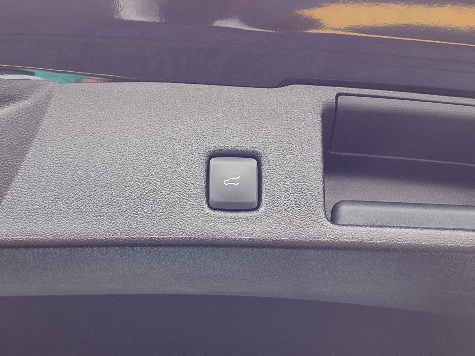 Certified 2024 Ford Escape ST-Line w/ Tech Pack #1 image 25