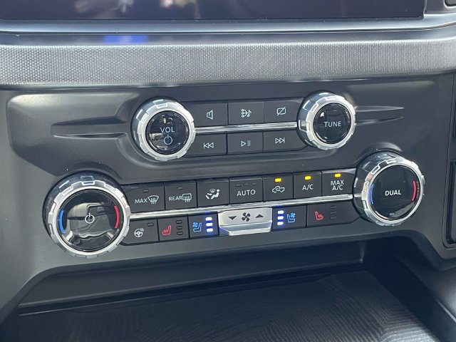 Certified 2024 Ford F250 Platinum AWD/4WD image 29