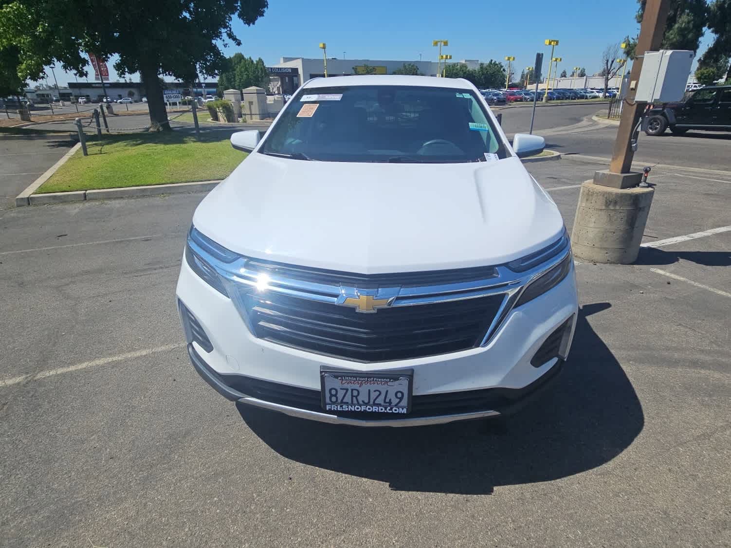 Used 2022 Chevrolet Equinox LT FWD image 4