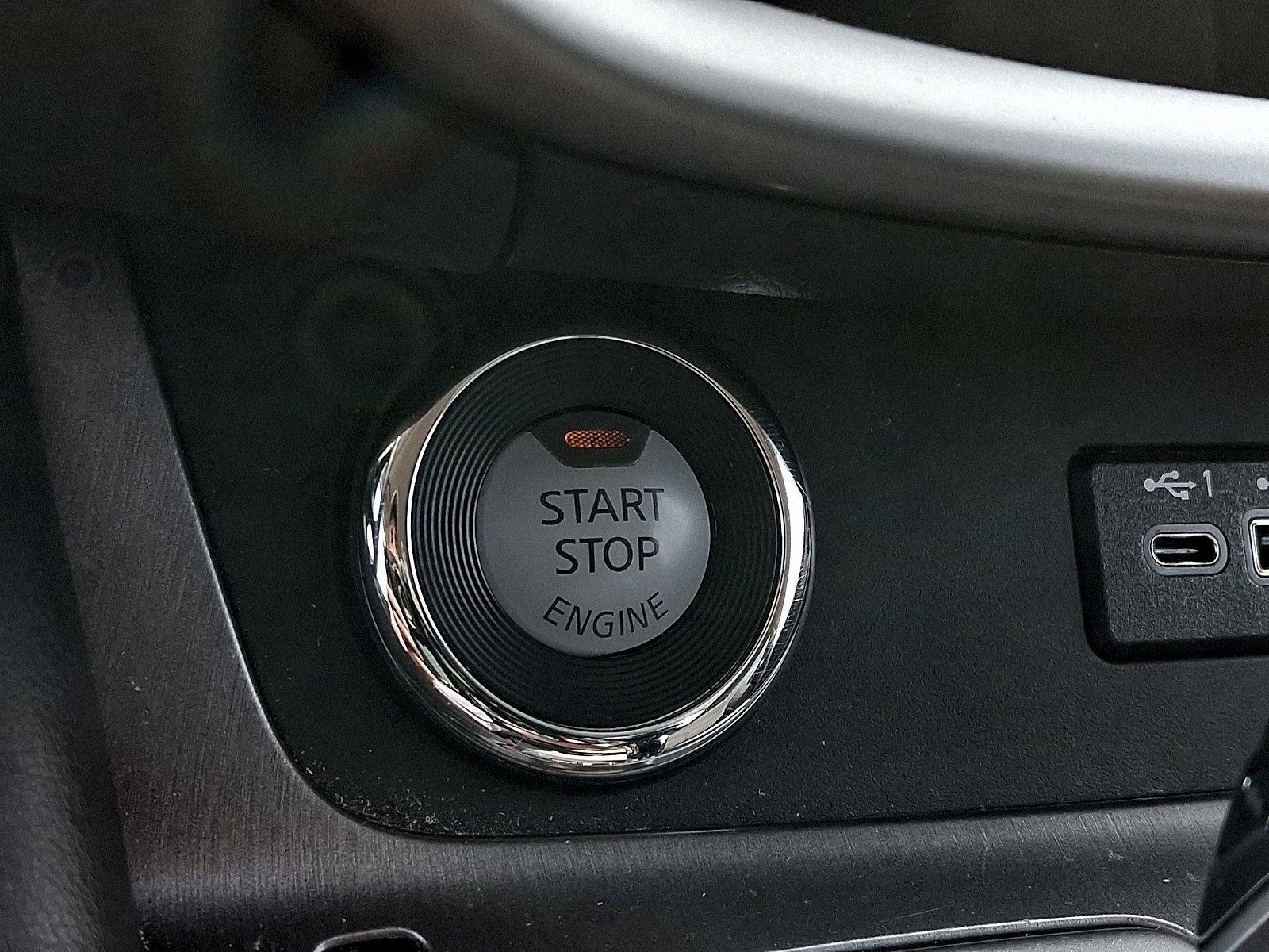 Used 2022 Nissan Murano S image 21