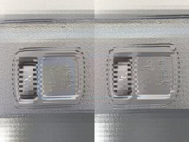 Certified 2023 Ford Expedition XLT image 40