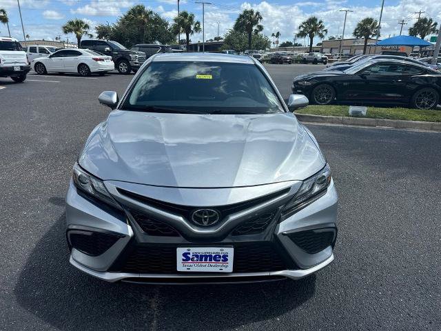 Used 2022 Toyota Camry XSE FWD image 6