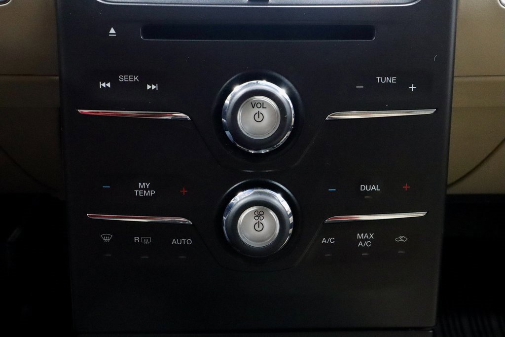 Certified 2018 Ford Flex SEL w/ Class III Trailer Tow Package image 31