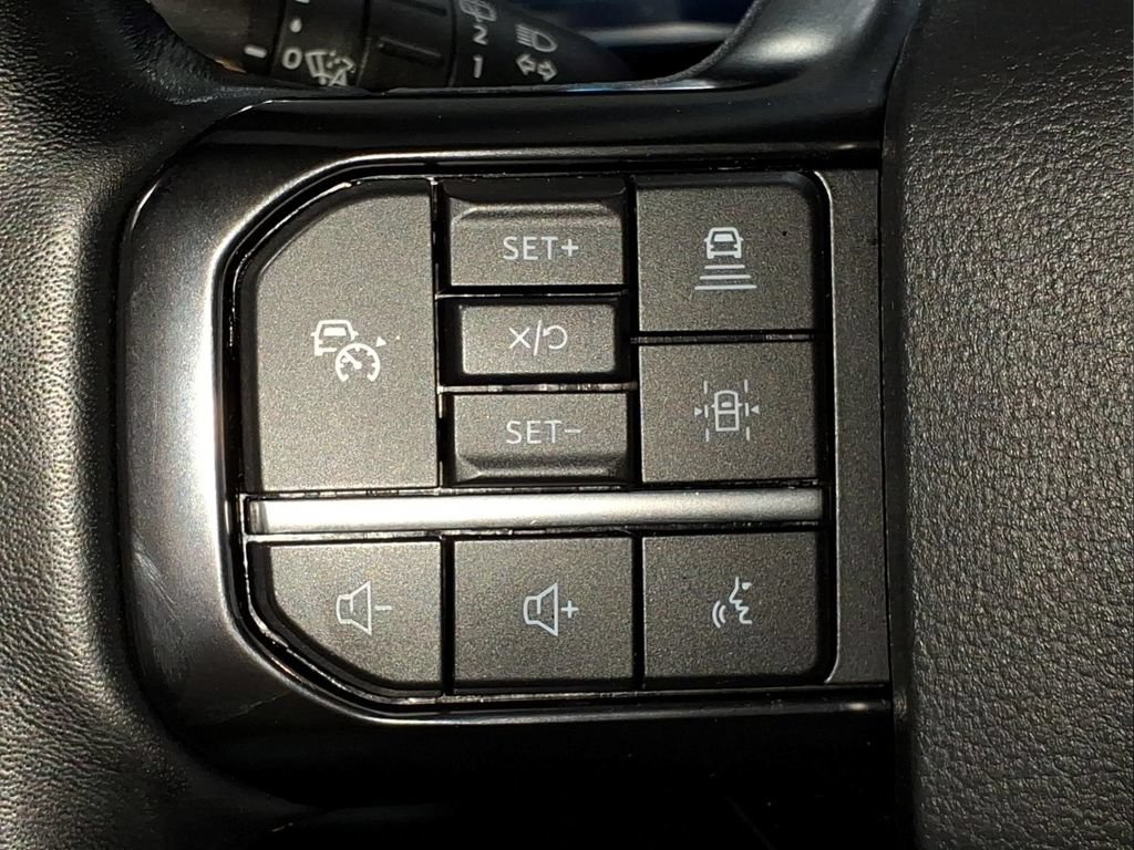 Certified 2023 Ford Expedition Platinum AWD/4WD image 21