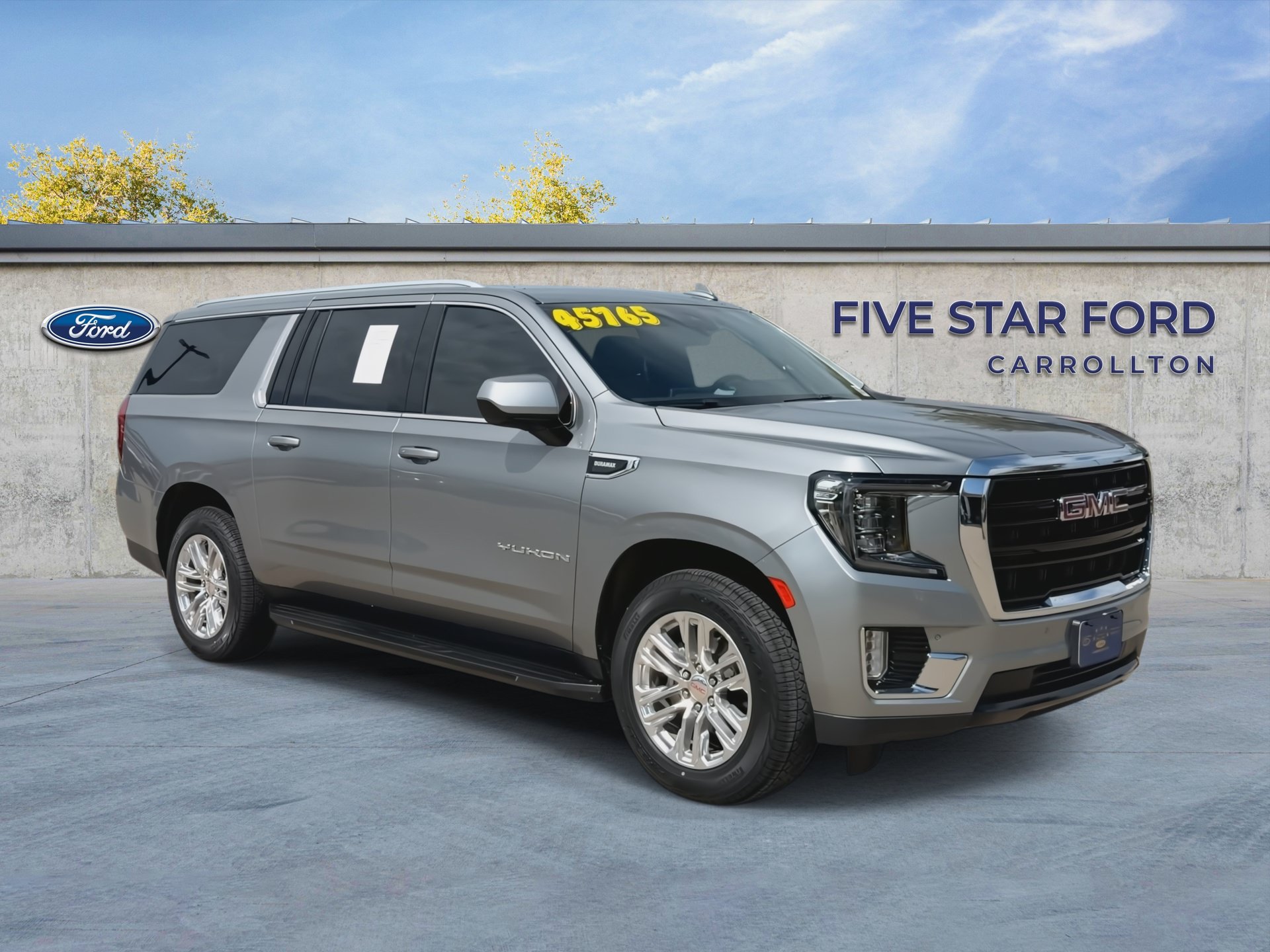 Used 2023 GMC Yukon XL SLE w/ Max Trailering Package RWD image 2