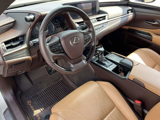 Used 2021 Lexus ES 350 Luxury w/ Accessory Package image 28