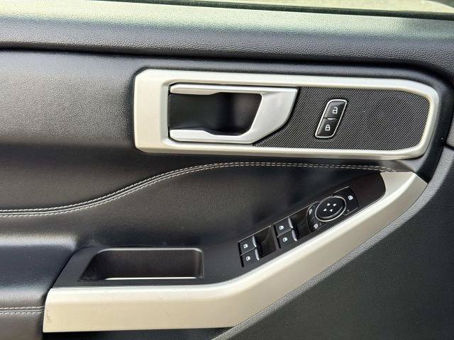 Certified 2023 Ford Explorer XLT RWD image 23
