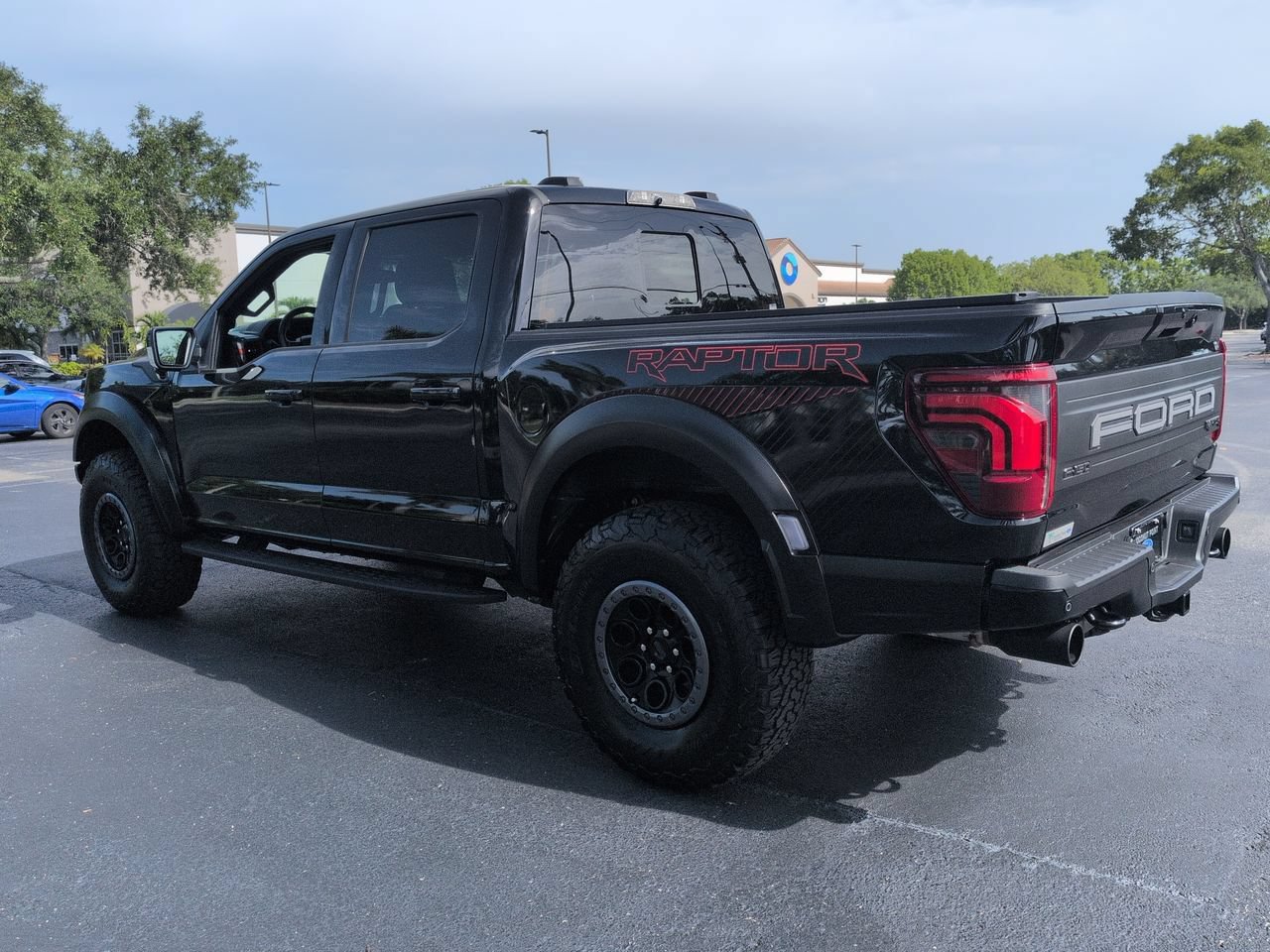 Certified 2025 Ford F150 Raptor AWD/4WD image 6