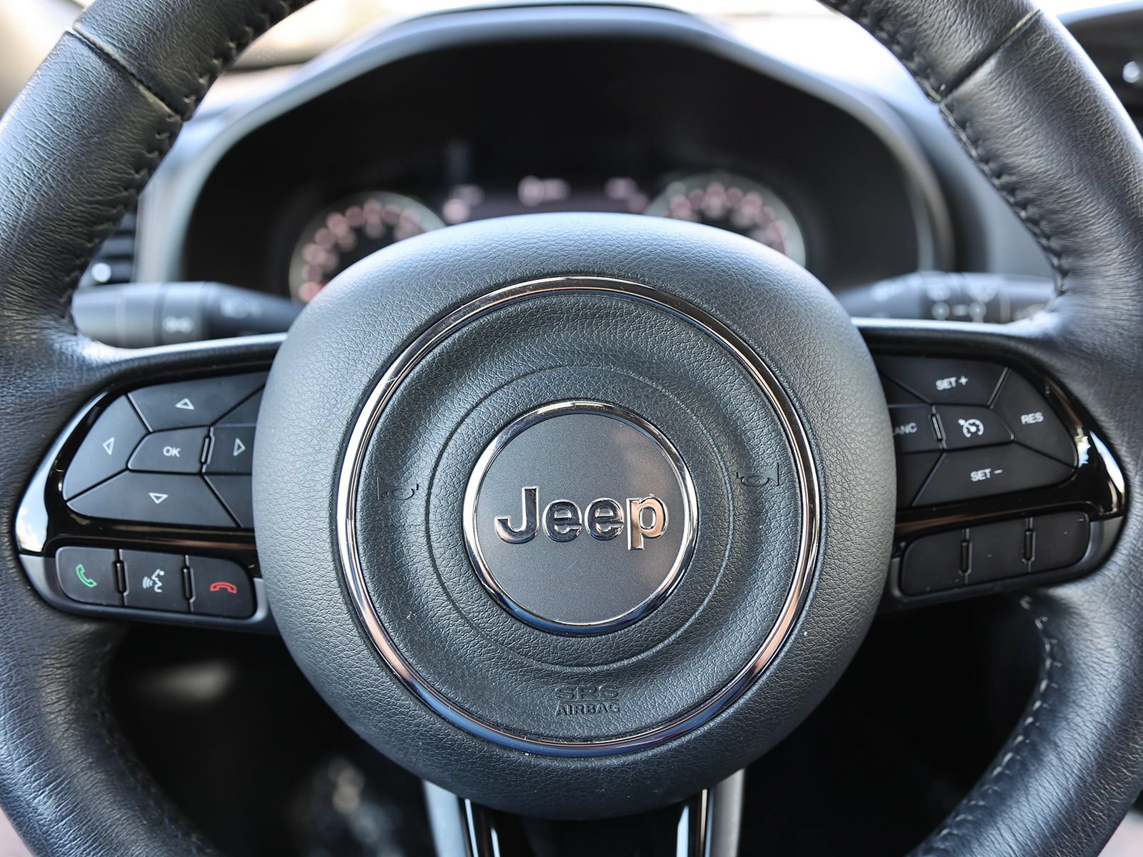 Used 2022 Jeep Renegade Altitude w/ Convenience Group AWD/4WD image 37