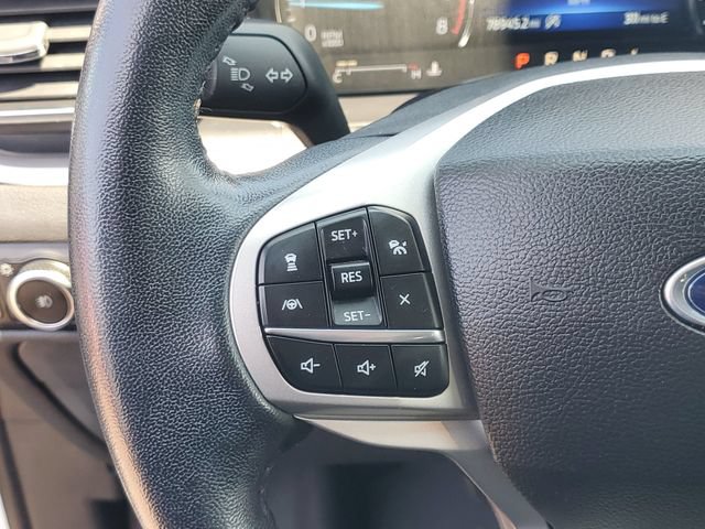 Certified 2023 Ford Explorer XLT w/ Equipment Group 202A AWD/4WD image 17