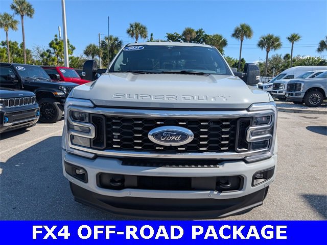 Certified 2025 Ford F450 Platinum w/ FX4 Off-Road Package image 7