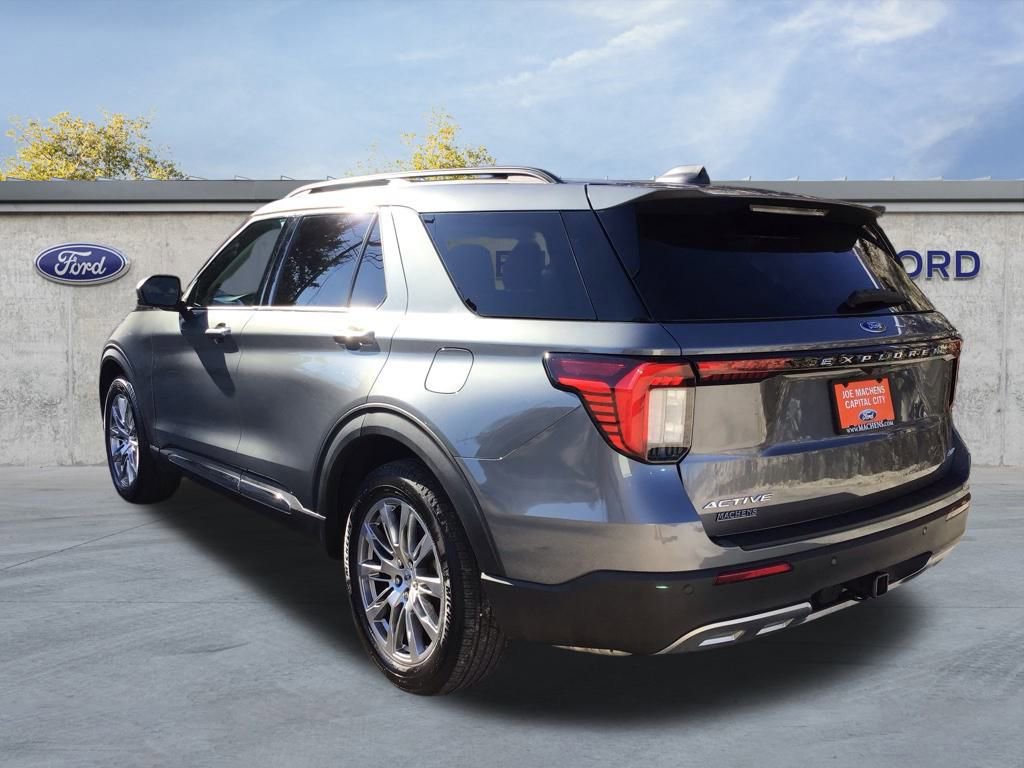 Certified 2025 Ford Explorer Active w/ Active Comfort Package image 3