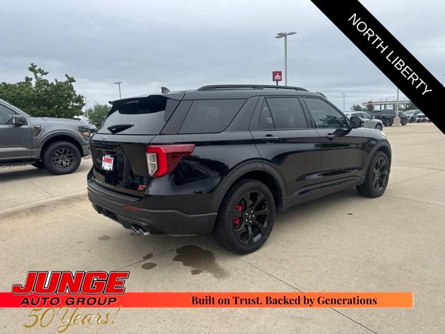 Certified 2023 Ford Explorer ST w/ Technology Package AWD/4WD image 7