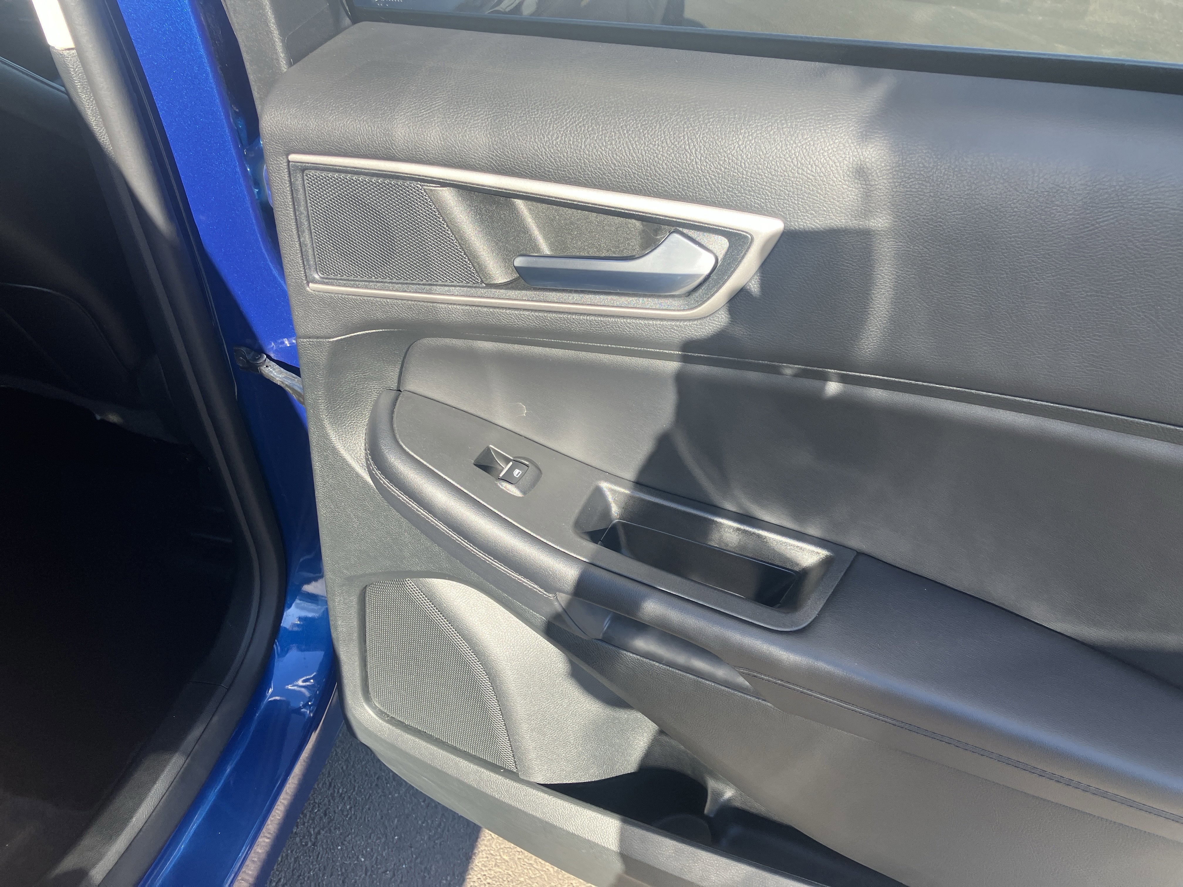 Certified 2023 Ford Edge SEL w/ Convenience Package image 12