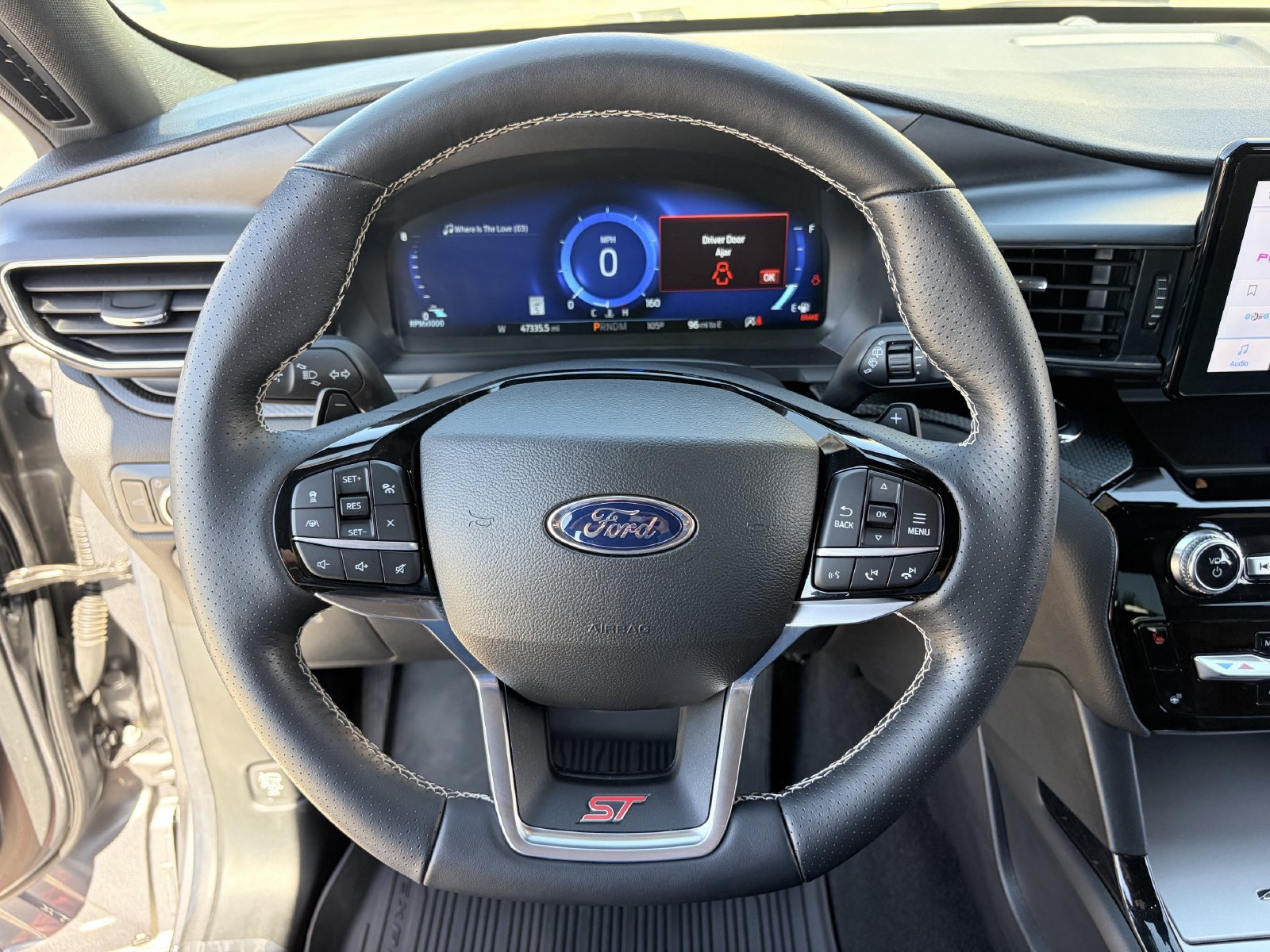 Certified 2022 Ford Explorer ST AWD/4WD image 23