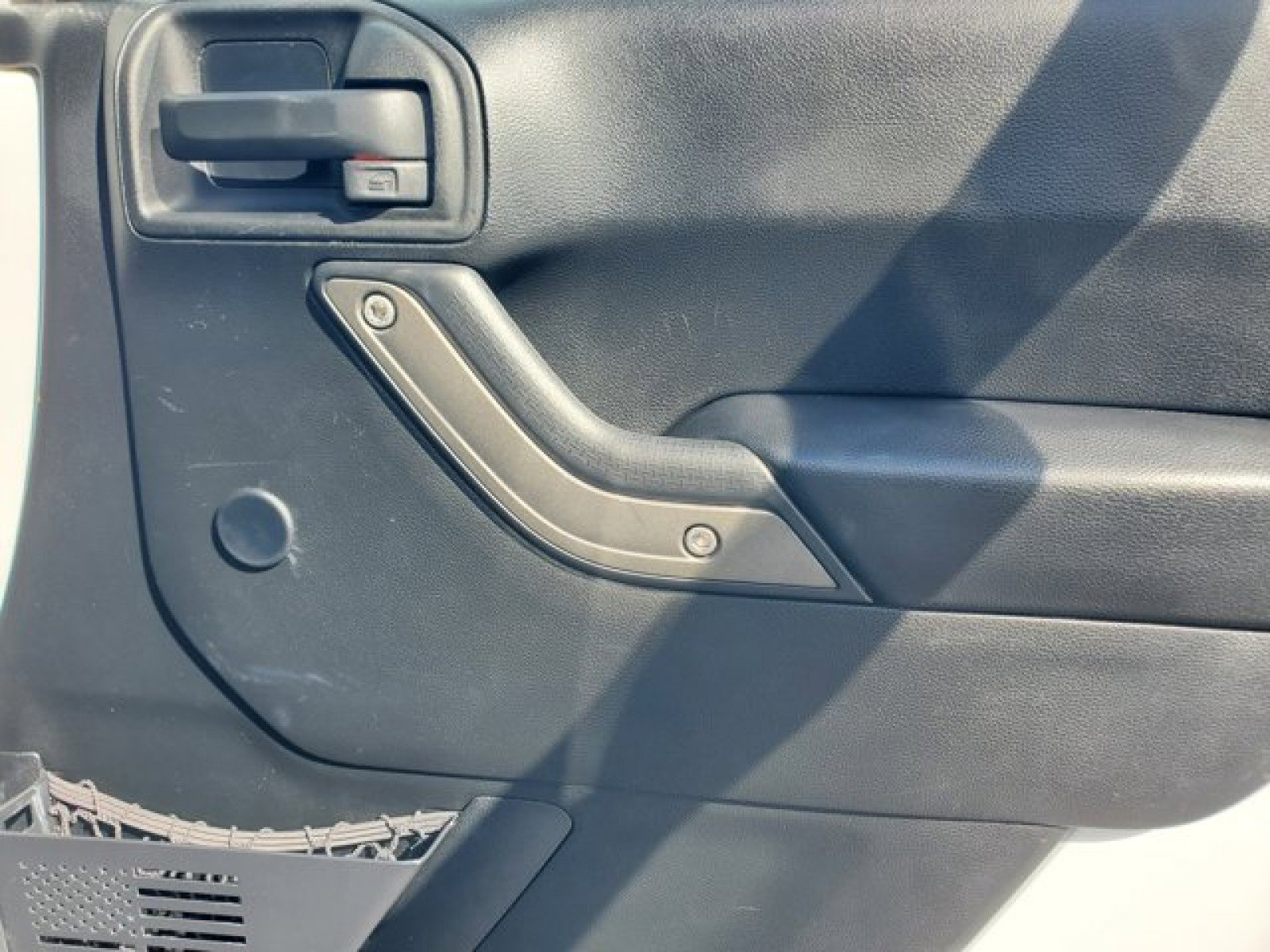 Used 2017 Jeep Wrangler Unlimited Sport w/ Mopar Black Appearance Group image 30