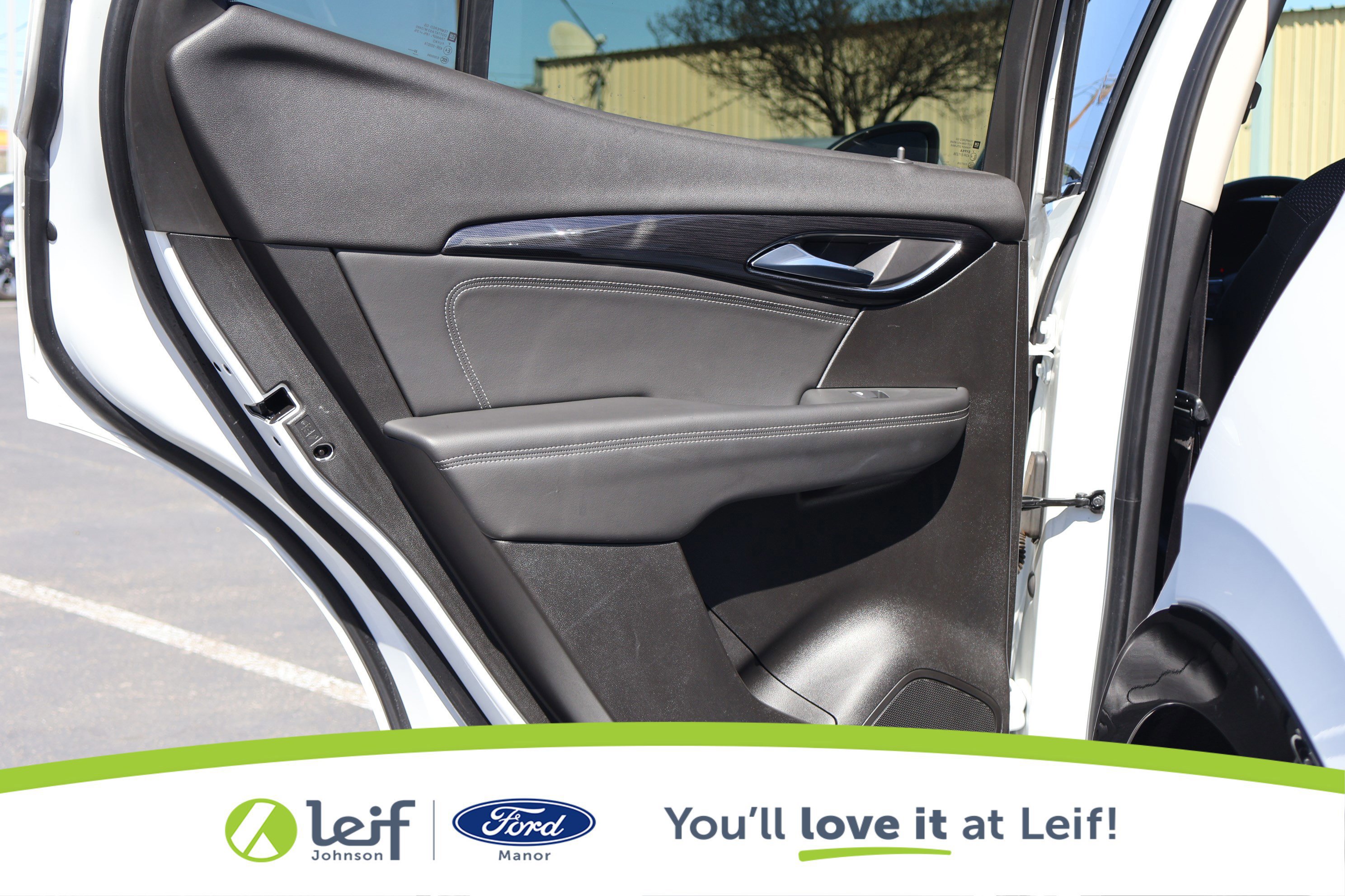 Used 2023 Buick Envision Preferred image 27