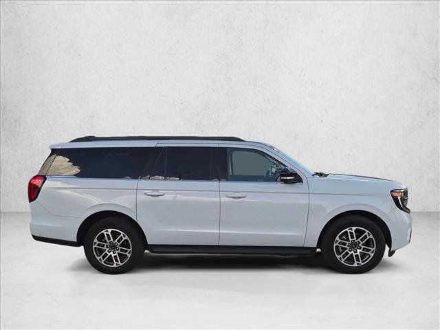 Certified 2025 Ford Expedition Max Active AWD/4WD image 4