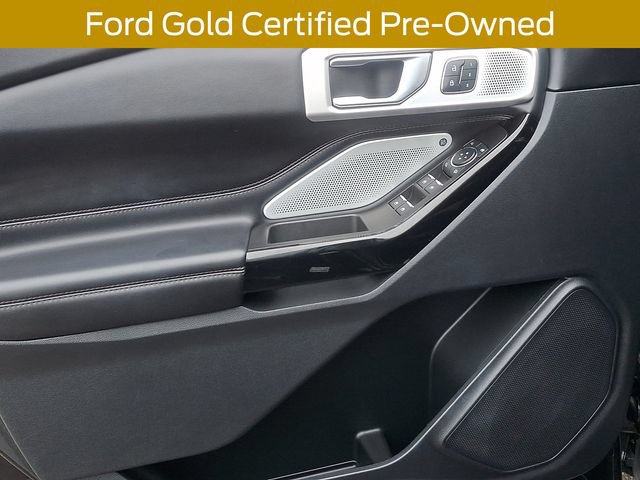 Certified 2022 Ford Explorer Platinum w/ Equipment Group 601A AWD/4WD image 15