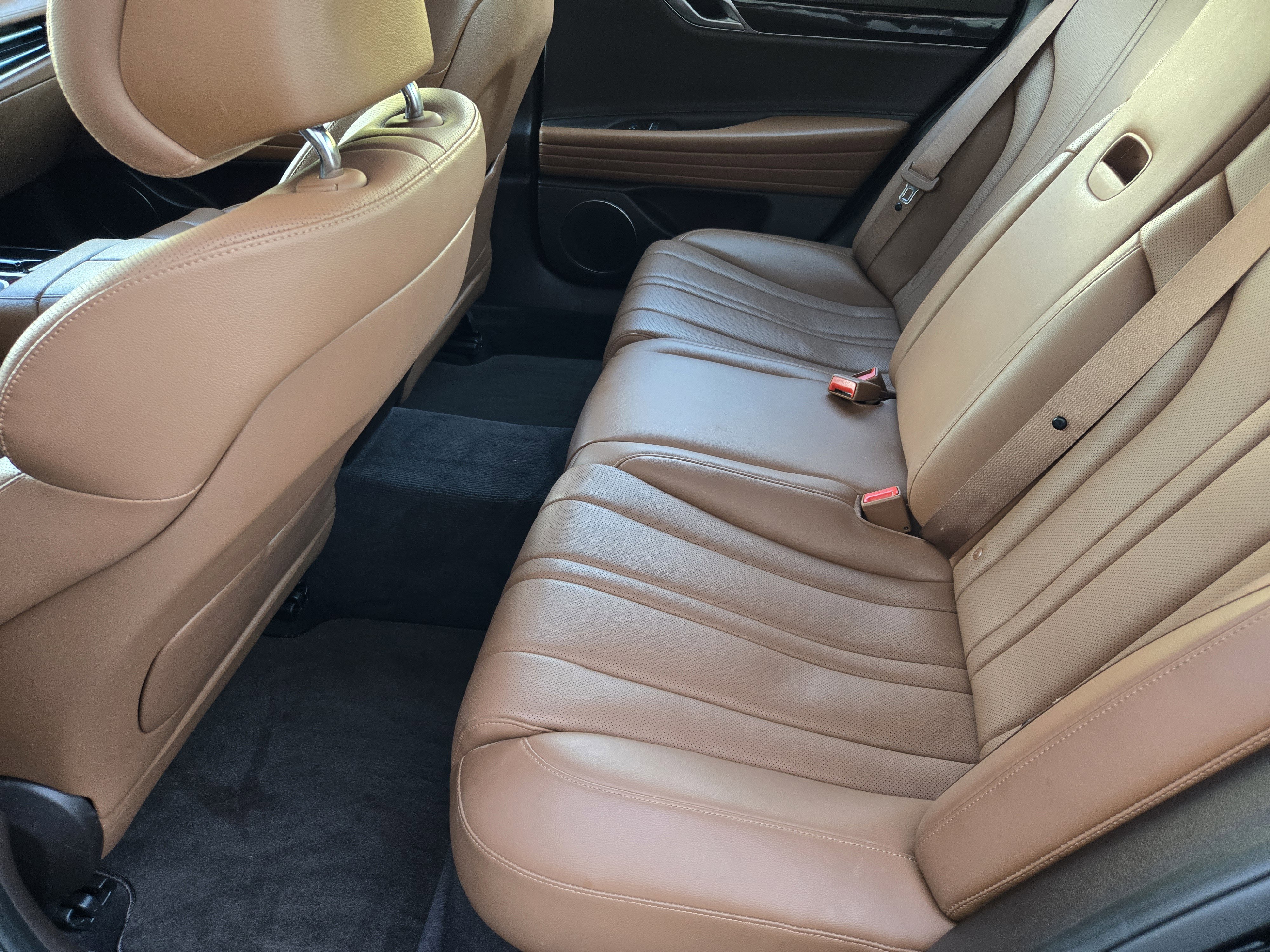 Used 2023 Genesis G80 2.5T image 22