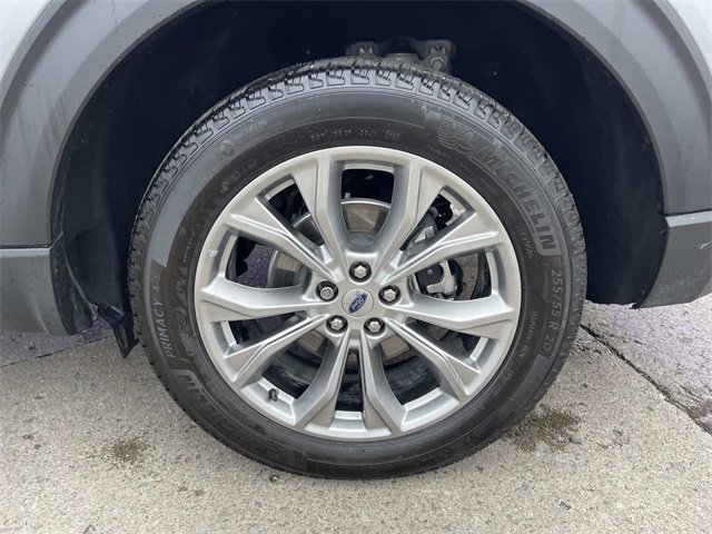 Certified 2023 Ford Explorer XLT w/ Equipment Group 202A image 11