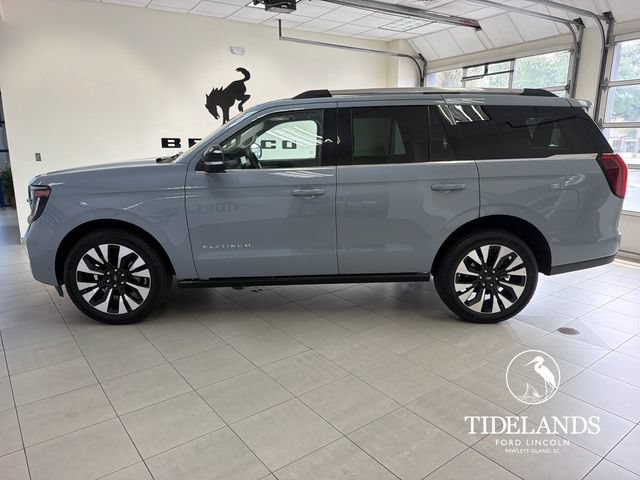 Certified 2025 Ford Expedition Platinum w/ Driver's Package AWD/4WD image 5
