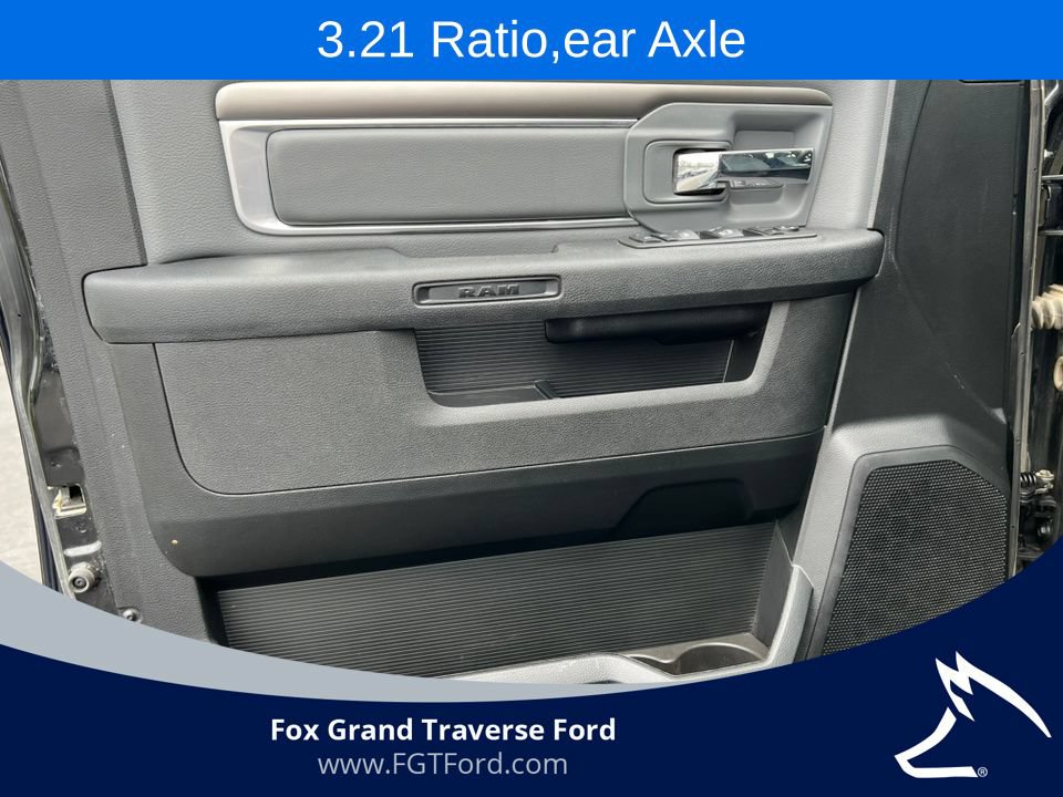 Used 2024 RAM 1500 Classic SLT AWD/4WD image 13