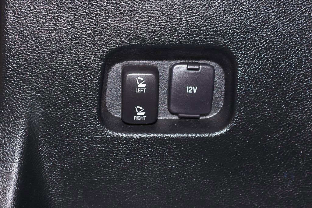 Certified 2023 Ford Edge ST-Line image 40