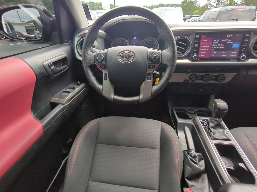Used 2022 Toyota Tacoma SR5 RWD image 19