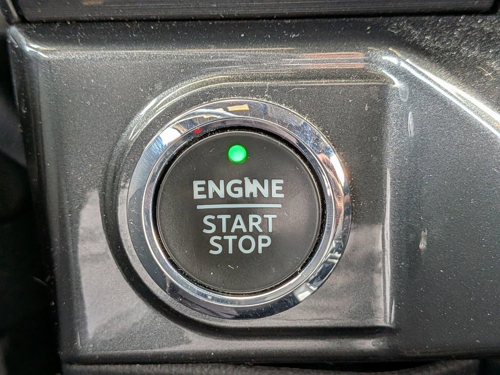 Certified 2022 Ford F150 XLT w/ Equipment Group 302A High image 31