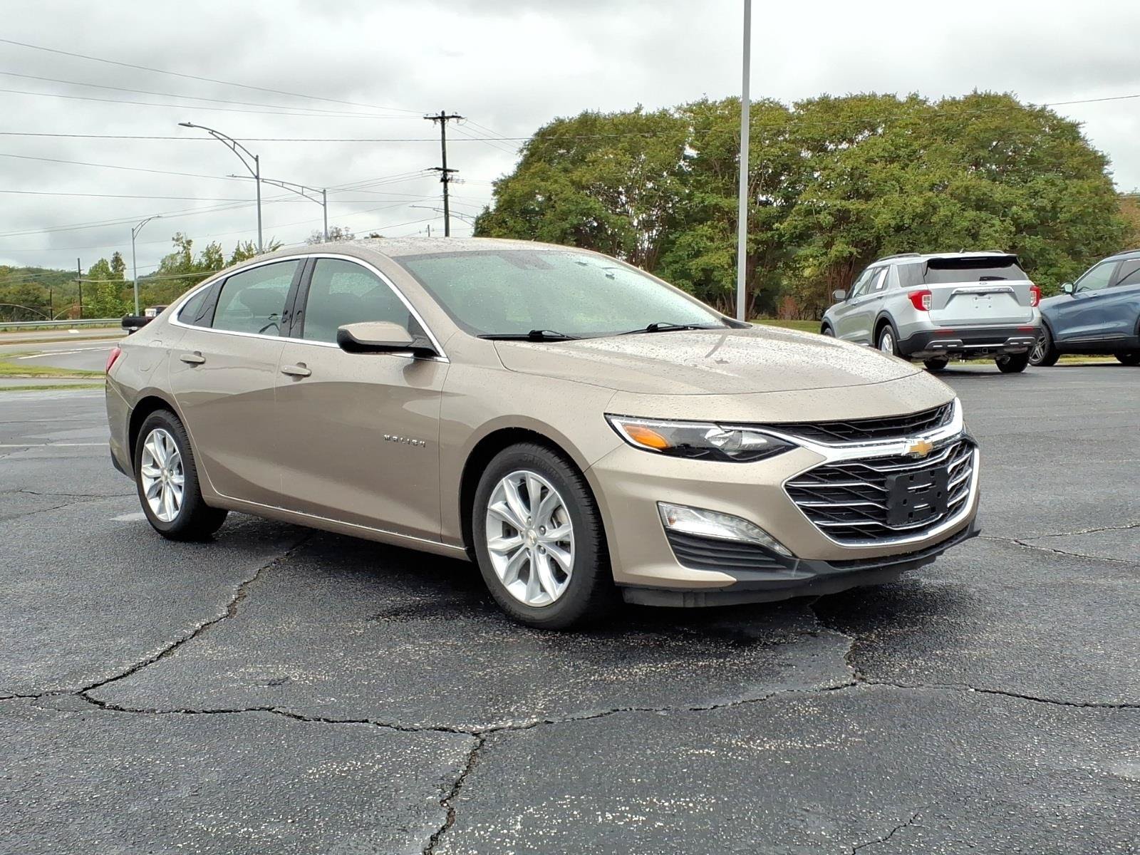 Used 2024 Chevrolet Malibu LT FWD image 1