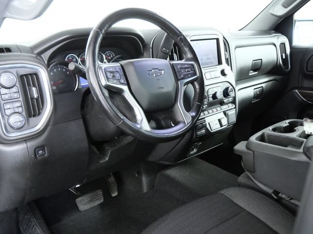 Used 2019 Chevrolet Silverado 1500 RST AWD/4WD image 17