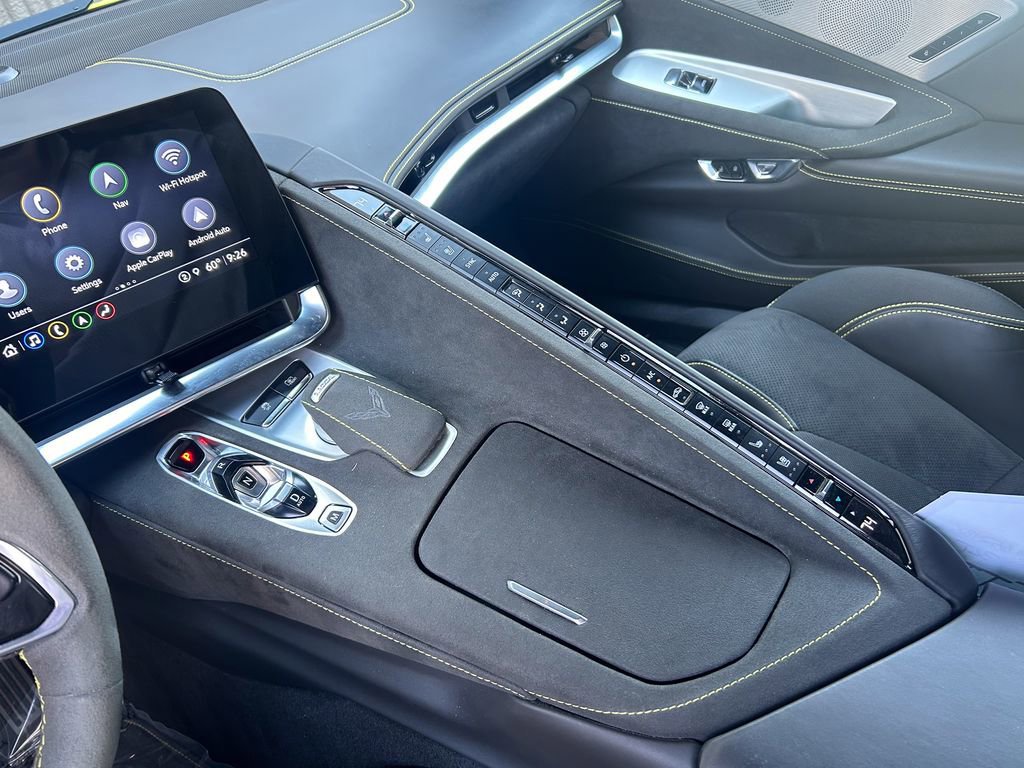 Used 2021 Chevrolet Corvette Stingray Premium Cpe w/ Z51 Performance Package image 25