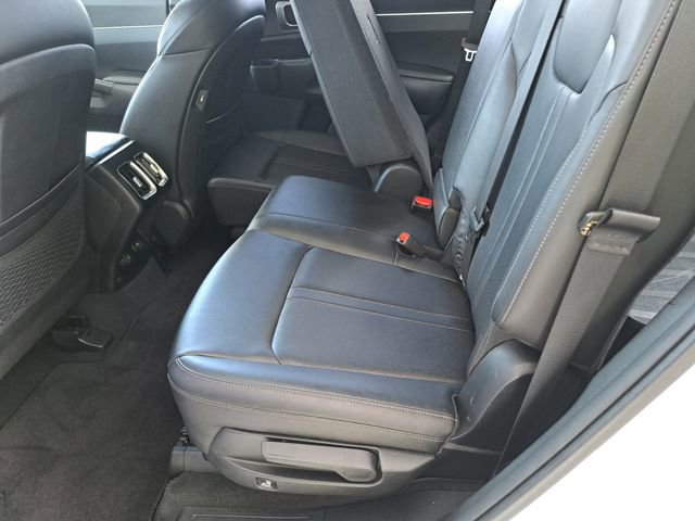 Used 2023 Kia Sorento S w/ Panoramic Sunroof Package image 23