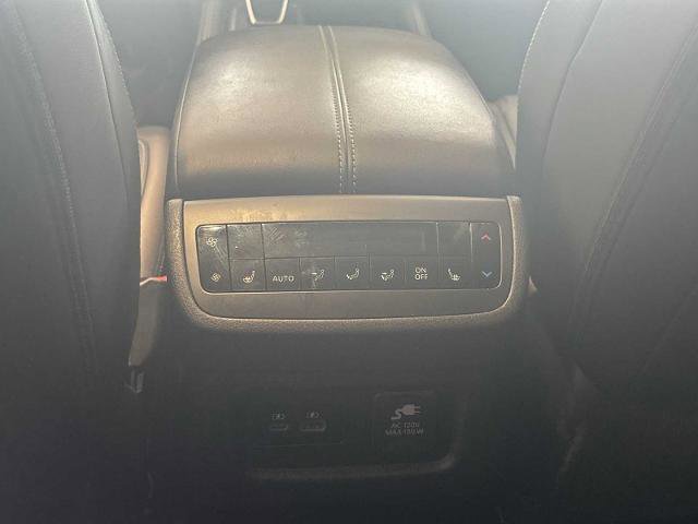 Used 2023 Nissan Pathfinder Platinum AWD/4WD image 20