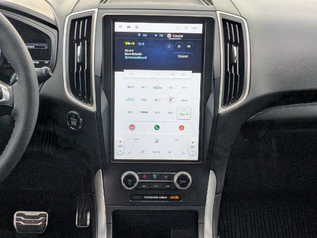 Certified 2024 Ford Edge ST-Line AWD/4WD image 18