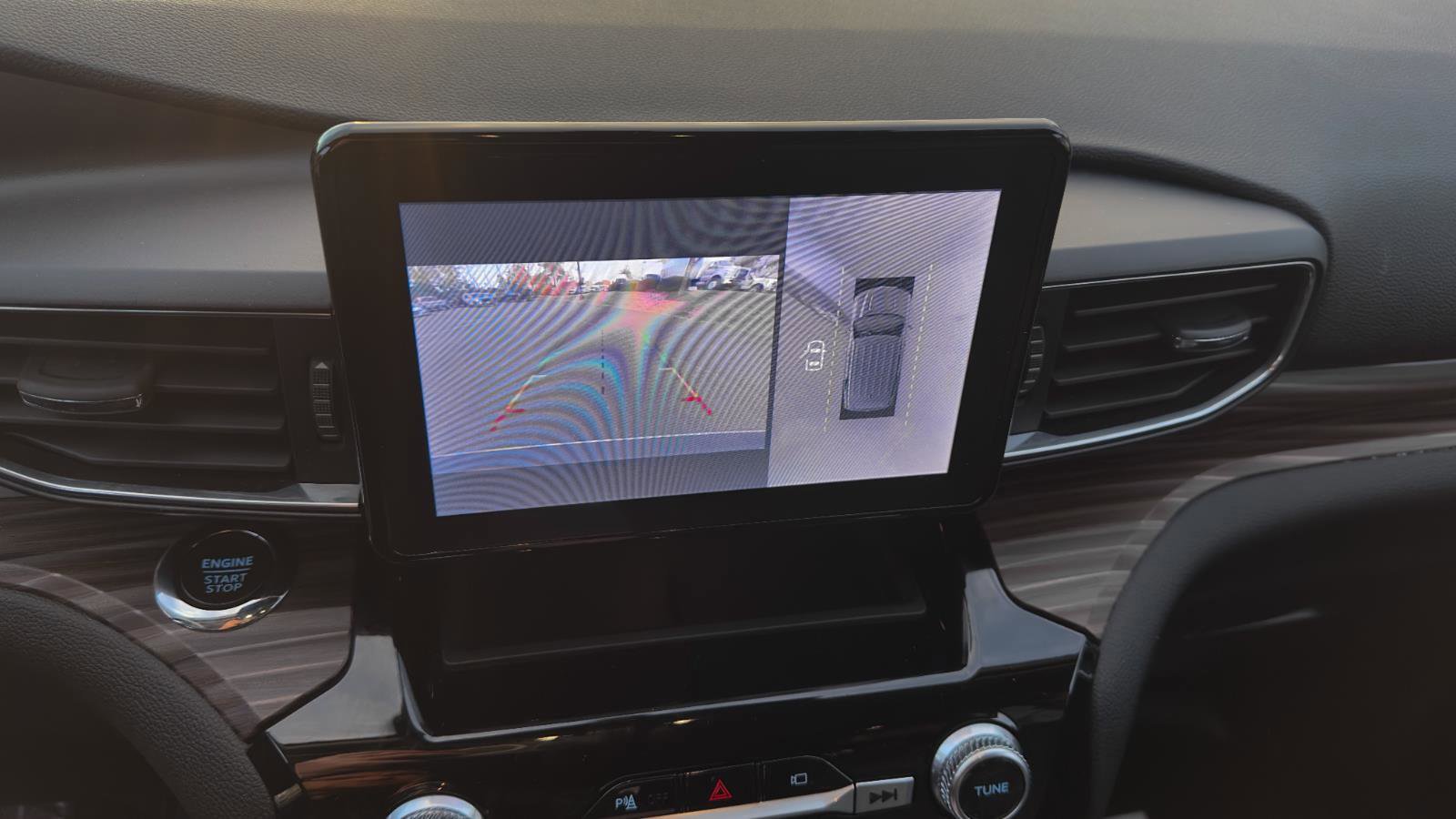 Certified 2023 Ford Explorer Limited w/ Equipment Group 301A image 22