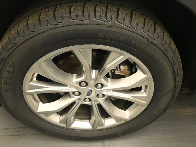 Certified 2020 Ford Explorer XLT w/ Equipment Group 202A image 15