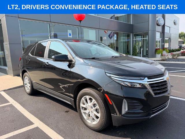 Used 2023 Chevrolet Equinox LT w/ Driver Convenience Package AWD/4WD image 2