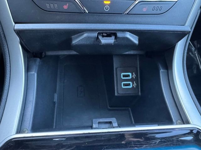 Certified 2019 Ford Edge SEL w/ Equipment Group 201A image 17