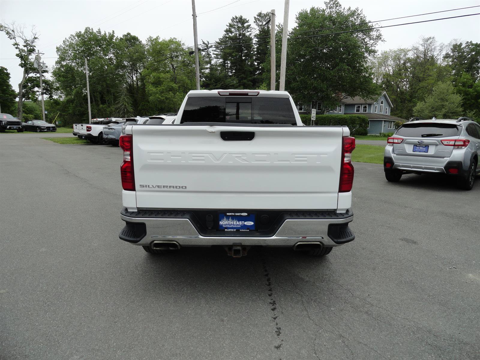 Used 2021 Chevrolet Silverado 1500 LT AWD/4WD image 6