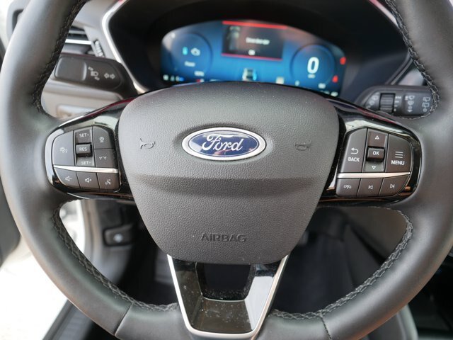 Certified 2023 Ford Escape Platinum AWD/4WD image 22
