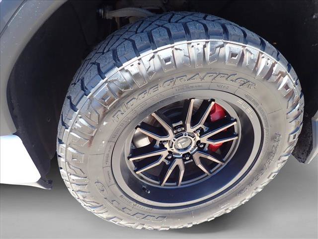 Used 2020 GMC Sierra 1500 Elevation w/ Elevation Value Package AWD/4WD image 7