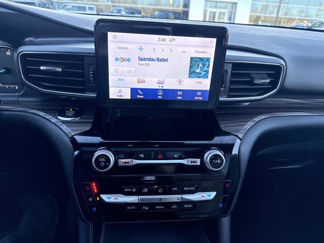 Certified 2021 Ford Explorer Limited w/ Equipment Group 301A image 25