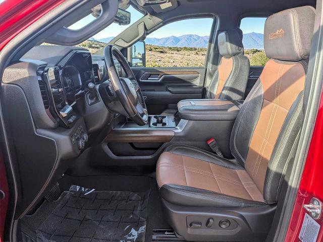 Used 2024 Chevrolet Silverado 2500 High Country w/ Technology Package image 15